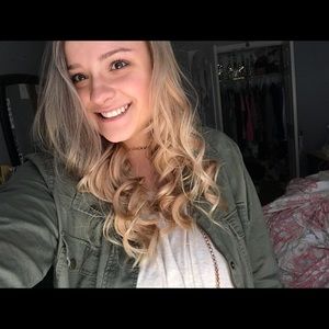 Meet your Posher, Alex